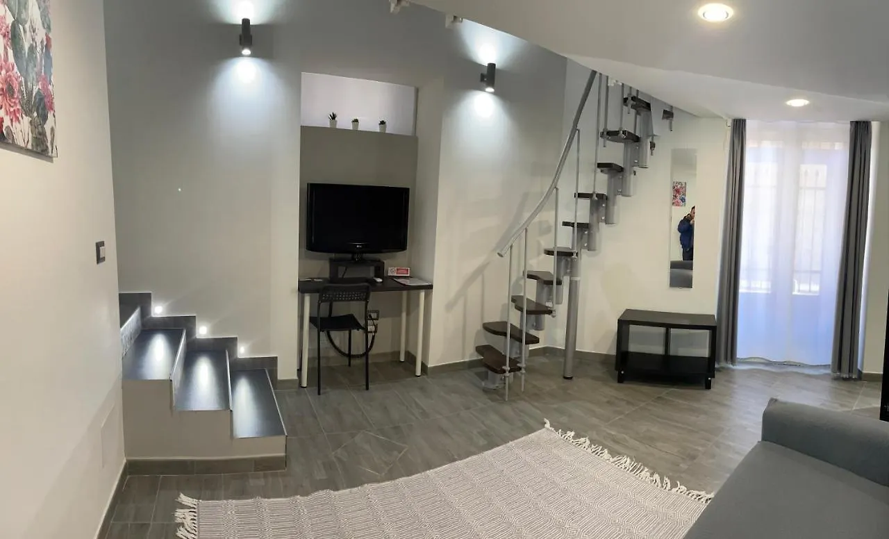 Appartamento La Casa di Karola Aeroporto di Catania Fontana Rossa